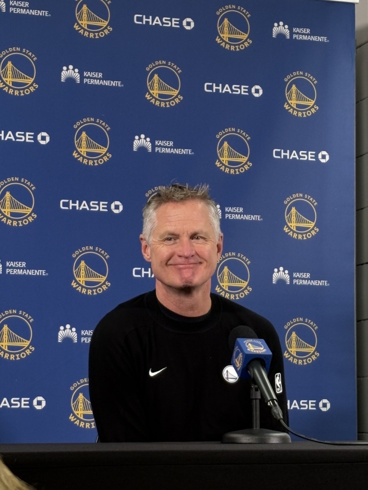 科尔：斯普利特能来NBA是有原因的 他非常有天赋 是优秀教练